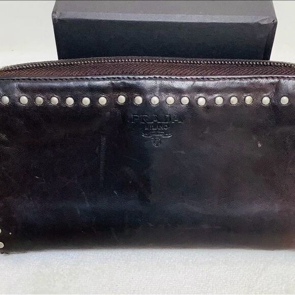 Prada Zip Around Brown Leather Wallet with delicate stud detail rare - Picture 1 of 7